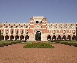 Texas ordena a sus universidades públicas identificar a estudiantes indocumentados