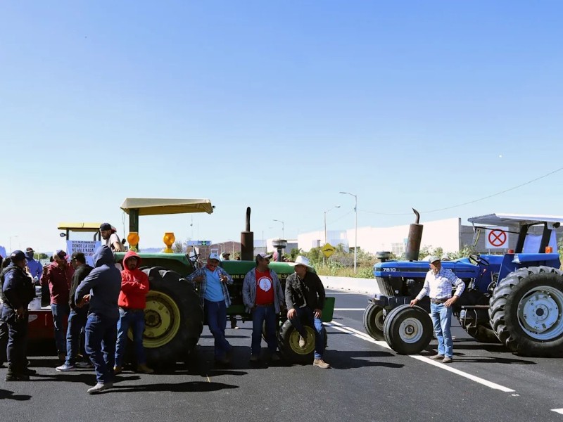 Industria y transporte formal se deslindan de paro: llaman al diálogo